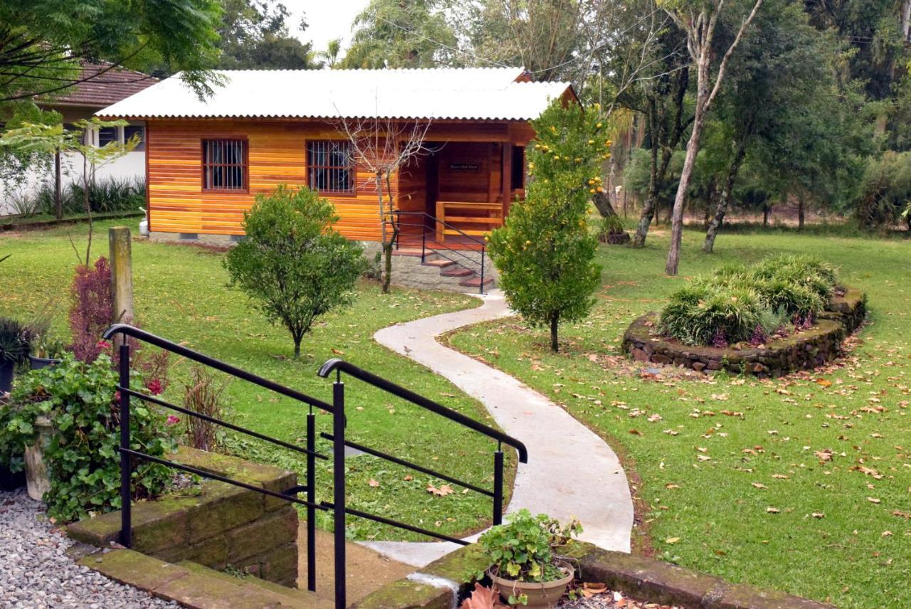 Bauern Gast Chalet Нова-Петрополис Экстерьер фото